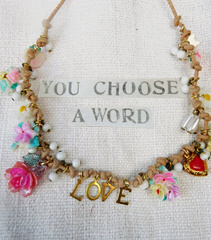 Leather Charm Necklace (natural)